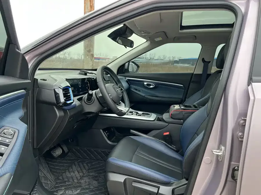GAC Trumpchi GS3 Trumpchi GS3 2023 Shadow Speed 270T Enjoy Edition 2024 — миниатюра 4