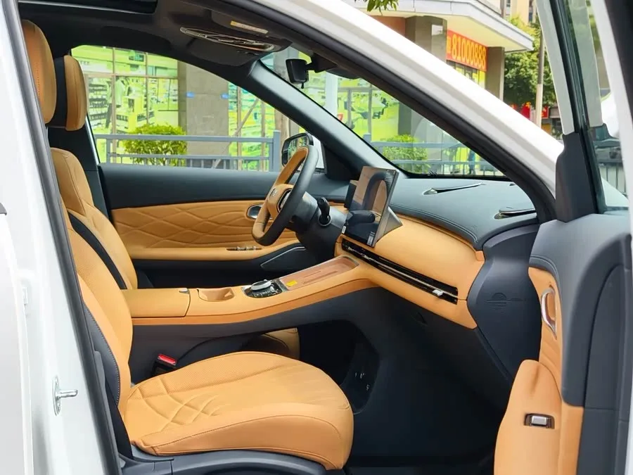 Geely Galaxy Starship 7 Galaxy Starship 7 2025 120km Sailing+ Edition 2025 — миниатюра 4