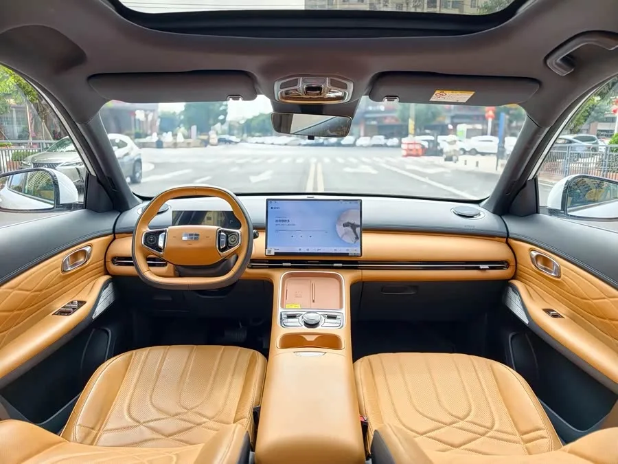 Geely Galaxy Starship 7 Galaxy Starship 7 2025 120km Sailing+ Edition 2025 — миниатюра 5