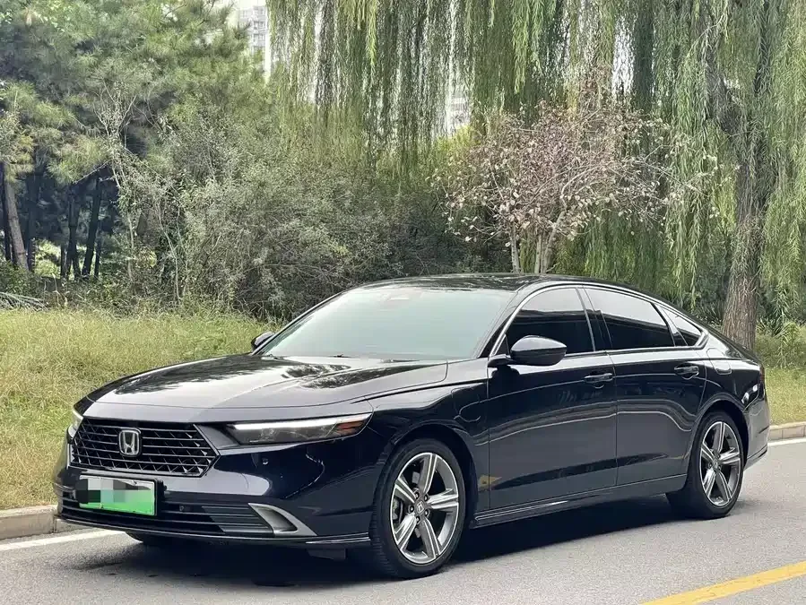 Honda Accord New Energy Accord New Energy 2023 2.0L e:PHEV Premium Edition 2023 — фото 1, купить с доставкой в Москву