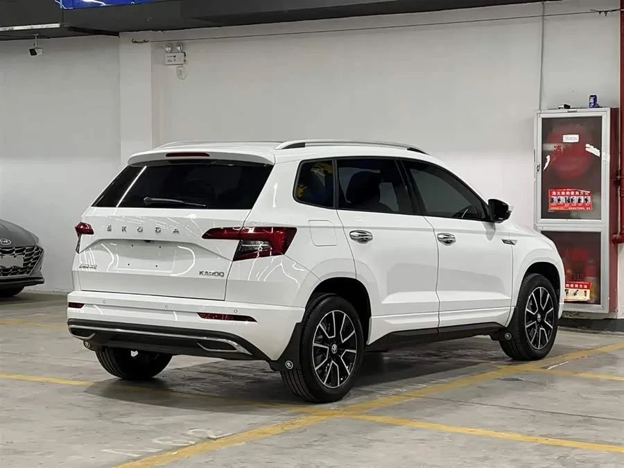 Skoda Karoq Korok 2023 TSI280 Exclusive Edition 2023 — миниатюра 2