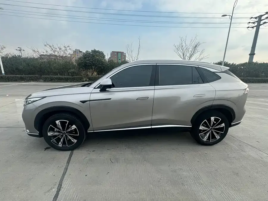 Roewe RX5 Roewe RX5 2023 1.5T Premium Sliding Screen Edition 2023 — миниатюра 3