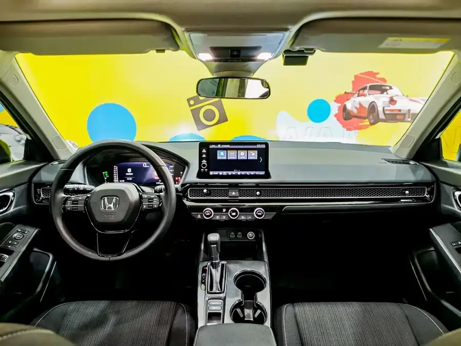 Honda Civic 2023 Civic 240TURBO CVT Power Edition 2024 — миниатюра 5