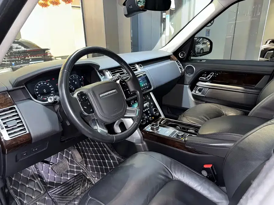 Land Rover Range Rover Range Rover 2020 3.0 L6 Grand Edition 2022 — миниатюра 2