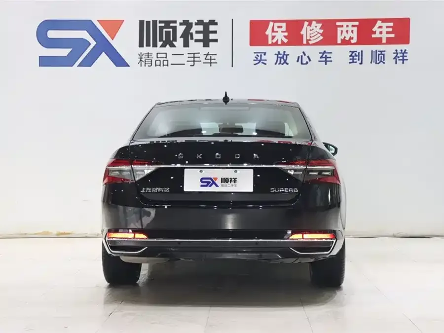 Skoda SuperB Superpa 2024 TSI280 DSG Exclusive Edition 2024 — миниатюра 2