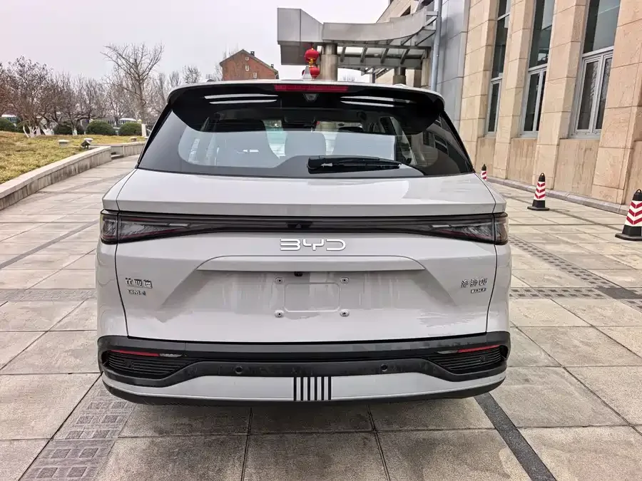 BYD Sea Lion 05 DM-i Sea Lion 05 DM-i 2025 DM-i Intelligent Driving Edition 115KM Flagship Model 2025 — миниатюра 2