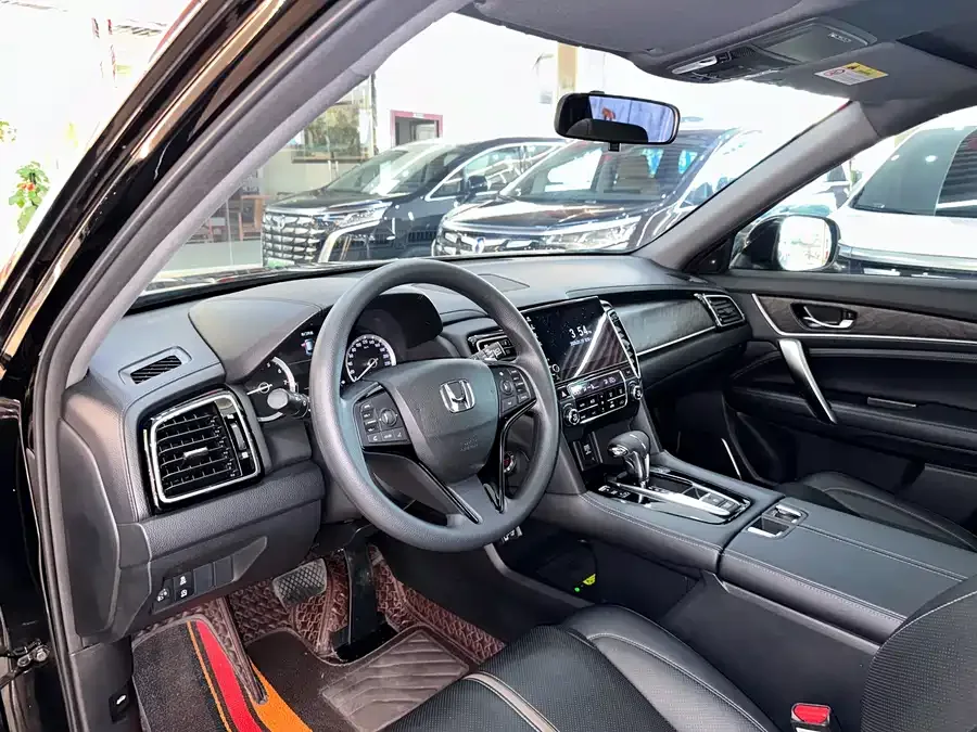 Honda UR-V 2020 240TURBO 2WD Joy Edition 2023 — миниатюра 4