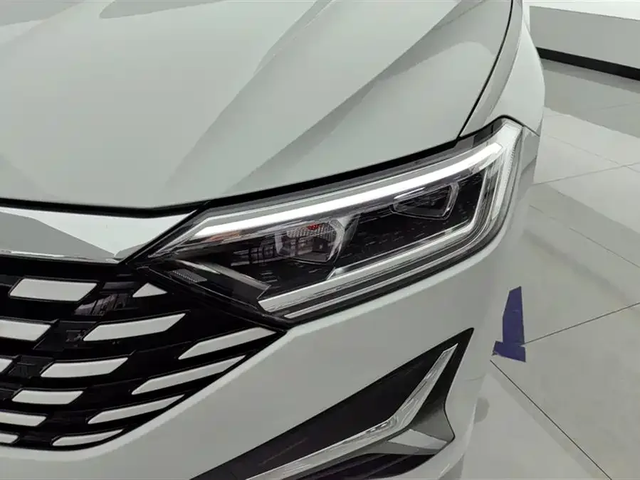 Jetta VA7 Jetta VA7 2025 1.4T First Come First Served Edition 2025 — миниатюра 2