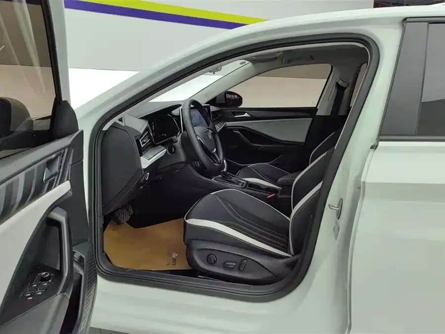 Jetta VA7 Jetta VA7 2025 1.4T First Come First Served Edition 2025 — миниатюра 3