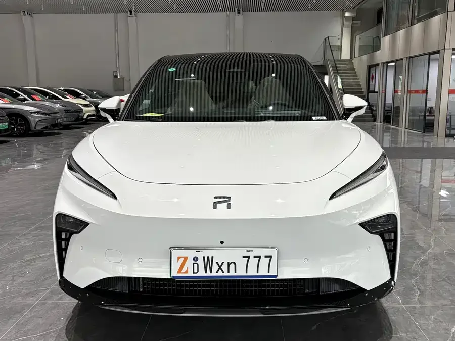 Roewe Feifan R7 Feifan R7 2025 Urban Edition 2025 — миниатюра 3