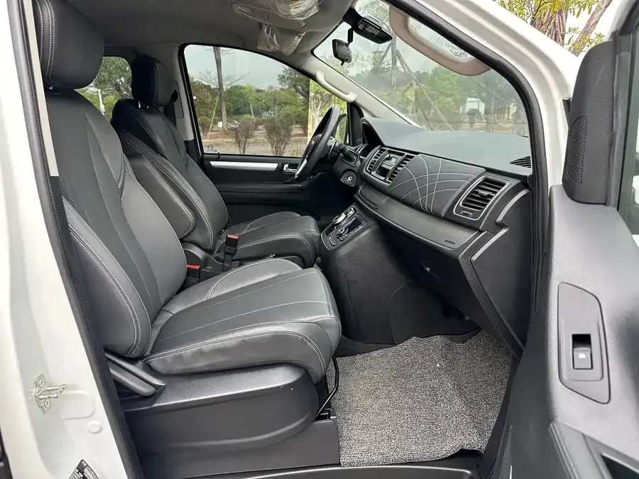 Maxus G20 2023 ES 2.0T gasoline automatic value version 2023 — миниатюра 4