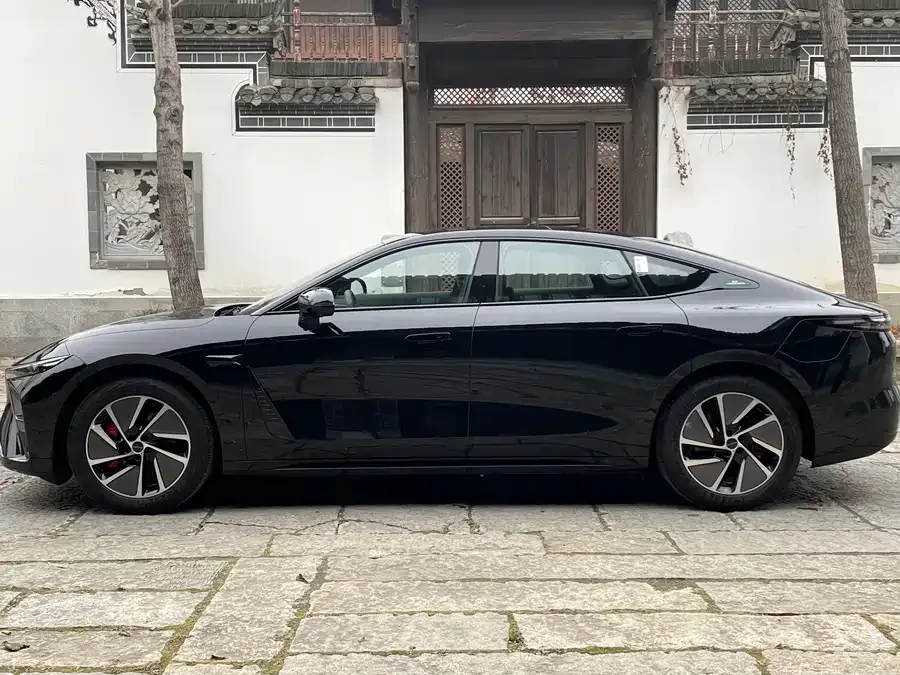 Exeed Sterra ES Star Era ES 2025 Extended Range Pro High-Speed Assisted Driving 2025 — миниатюра 3