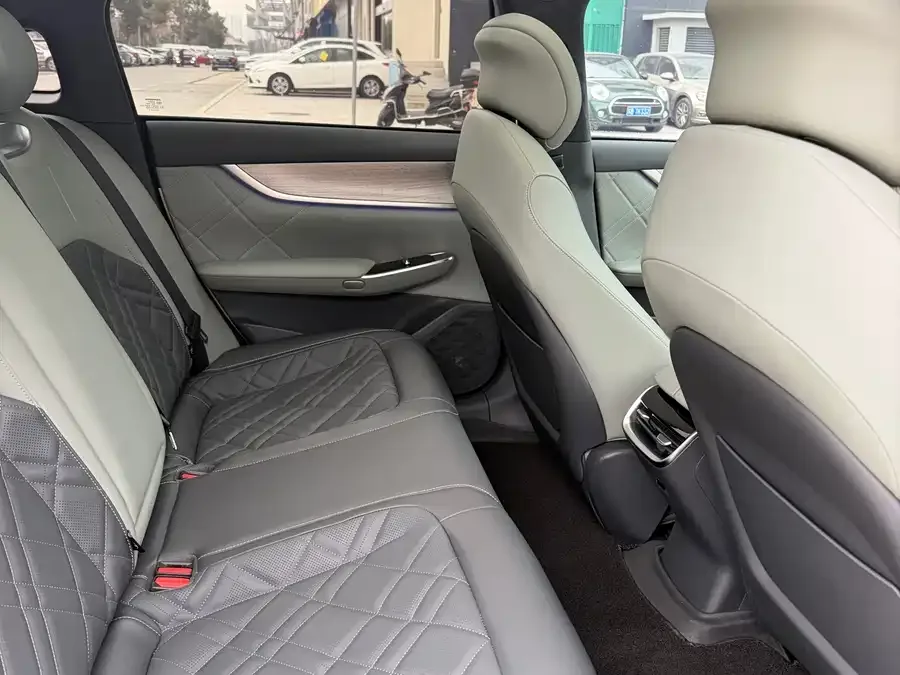 Changan A07 2023 pure electric 515 Pro 2023 — миниатюра 2