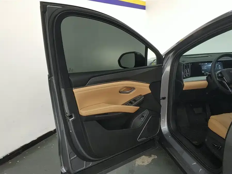 BYD Song L DM-i Song L DM-i 2024 160km Surpassing Edition 2024 — миниатюра 4