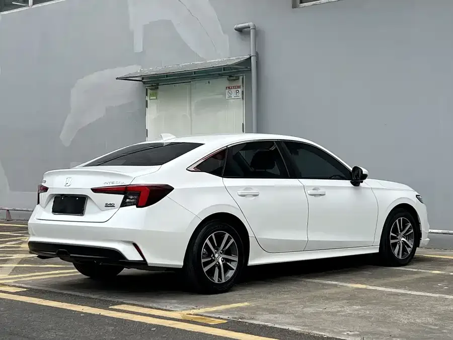 Honda Integra Stylish 2023 240TURBO CVT Technology Edition 2024 — миниатюра 2