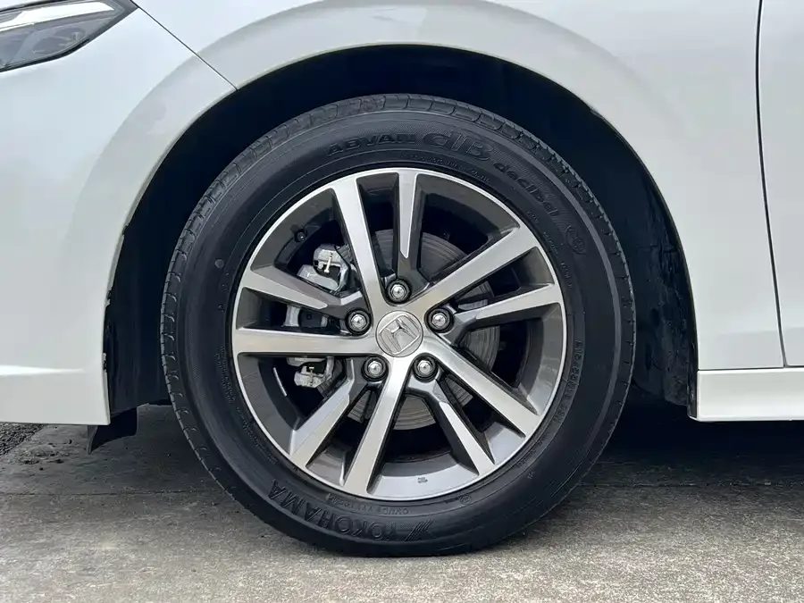 Honda Integra Stylish 2023 240TURBO CVT Technology Edition 2024 — миниатюра 3