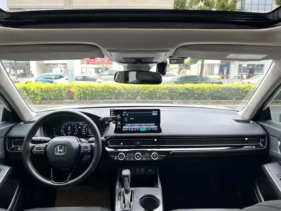 Honda Integra Stylish 2023 240TURBO CVT Technology Edition 2024 — миниатюра 4