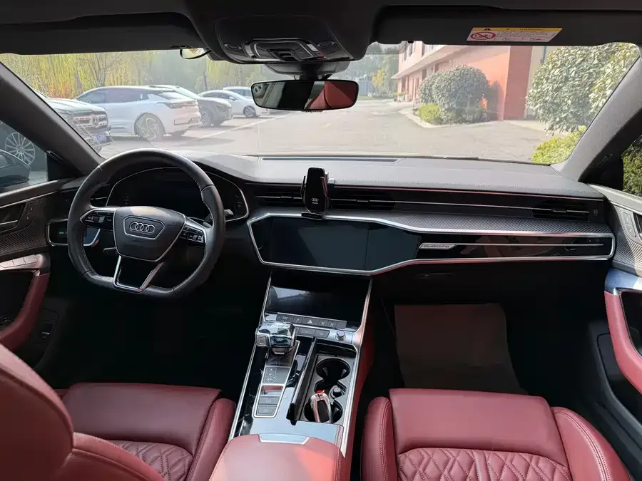 Audi A7L 2024 45 TFSI quattro S-line Black Warrior Edition 2024 — миниатюра 2