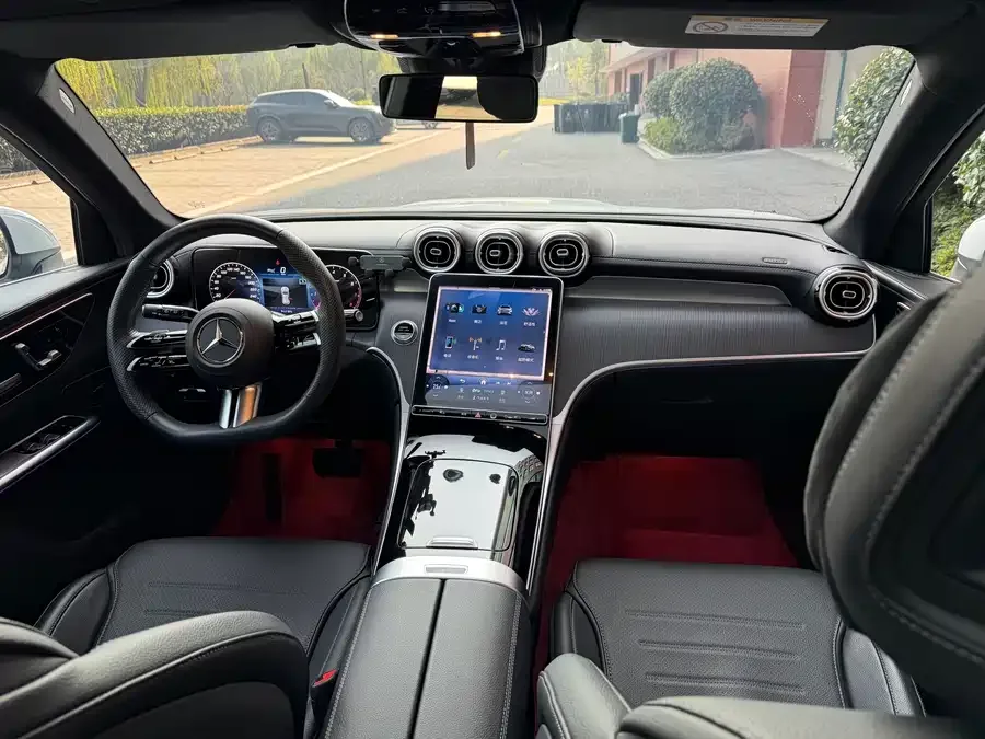 Mercedes-Benz GLC Mercedes-Benz GLC 2023 facelift GLC 260 L 4MATIC dynamic 5-seater 2024 — миниатюра 2