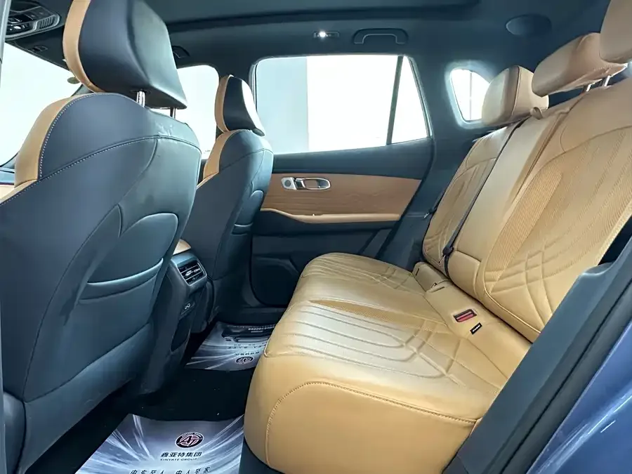 Geely Galaxy Starship 7 Galaxy Starship 7 2025 120km Navigator Edition 2024 — миниатюра 5