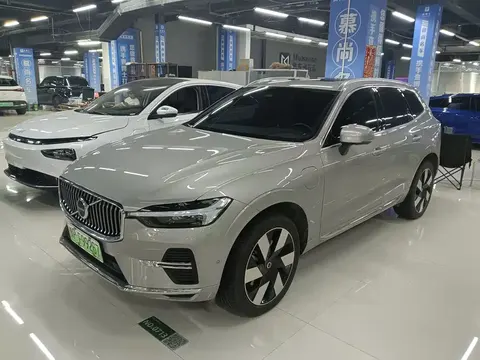Volvo XC60 Plug-in Hybrid 2024 купить в Москве