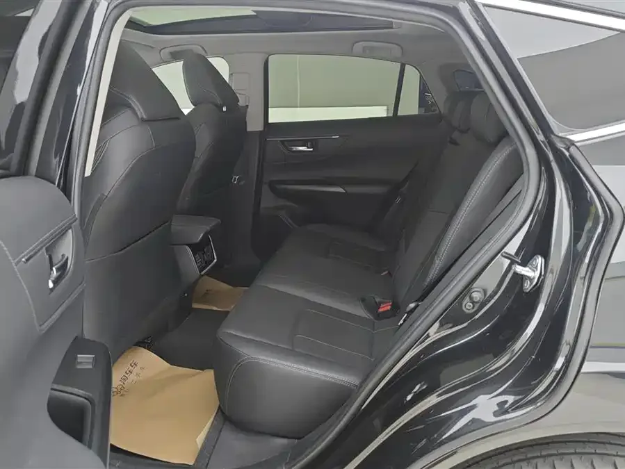Toyota Lingfang HARRIER Lingfang Harrier 2022 2.0L CVT 2WD Premium Edition 2022 — миниатюра 5