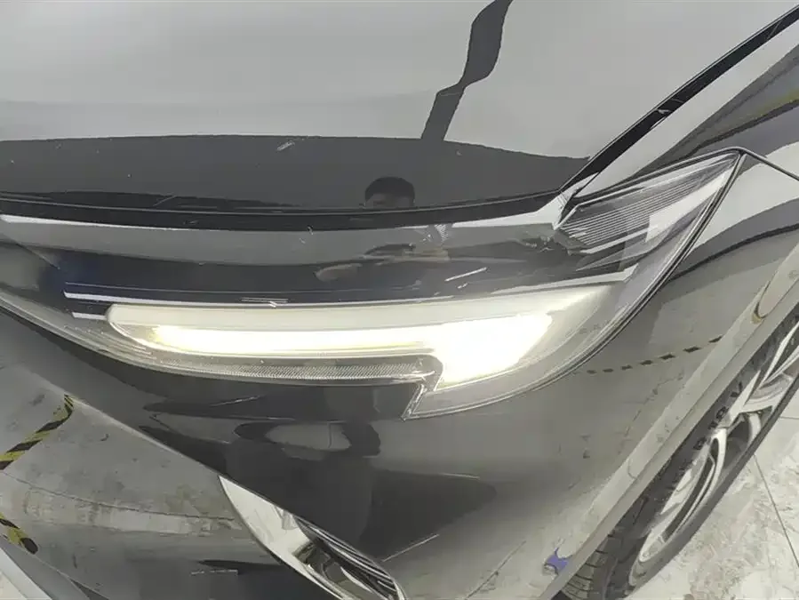 Buick Envision S Envision S 2022 facelift Envision S 552T 2WD luxury model 2022 — миниатюра 2