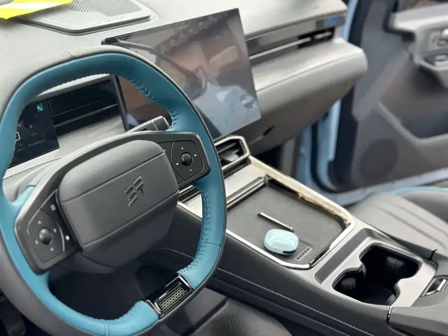 Jetour L6 JETOUR SHANHAI L6 2024 1.5TD DHT MAX 2025 — миниатюра 5