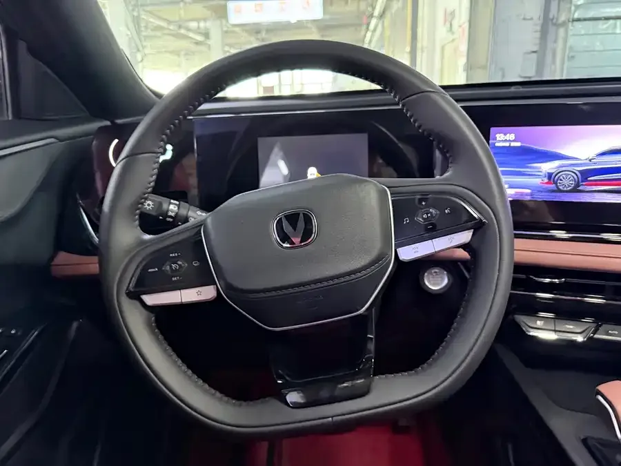 Changan X5 PLUS Changan X5 PLUS 2025 1.5T DCT Pioneer Edition 2025 — миниатюра 4