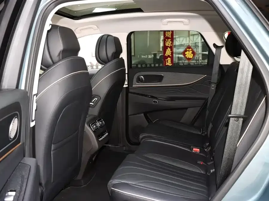 Chery Tiggo 9 Tiggo 9 2023 2.0T Dual Clutch 2WD Premium Edition 7 Seaters 2023 — миниатюра 5