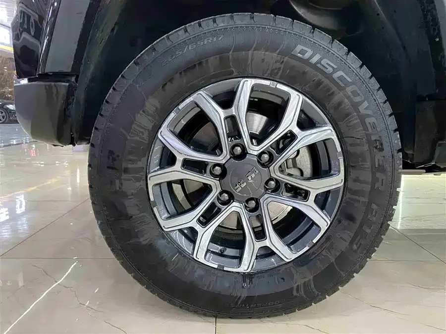 BAIC BJ40 Beijing Off-road BJ40 2024 2.0T City Hunter Glory Edition 2024 — миниатюра 2