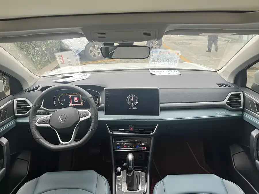 Volkswagen Tiguan (Tharu) Tuyue 2024 300TSI 2WD Full Moon Edition 2025 — миниатюра 4