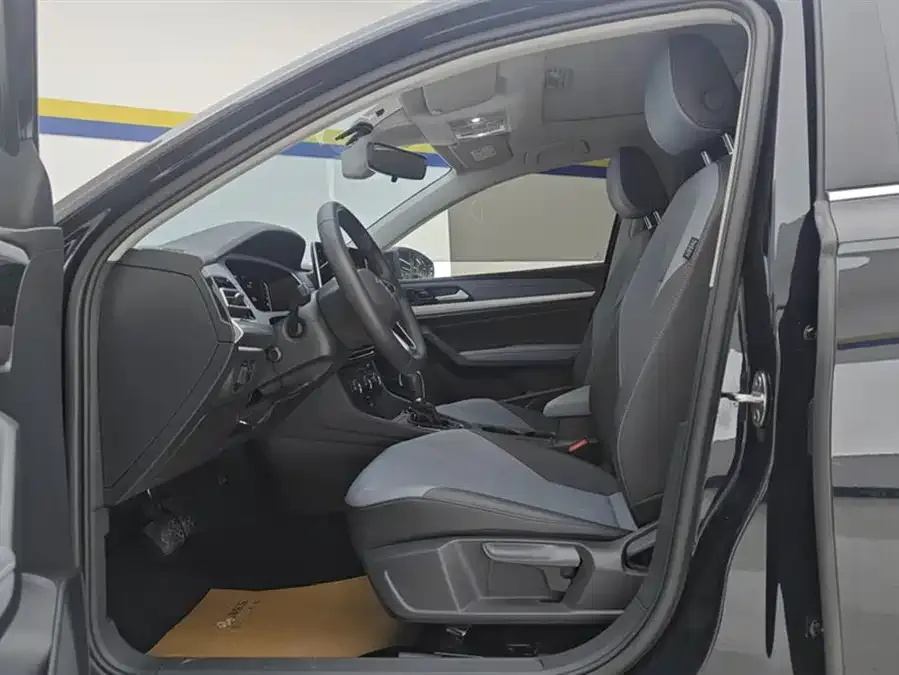 Volkswagen Lavida Lavida 2024 1.5L Automatic 5 Million Edition 2024 — миниатюра 3