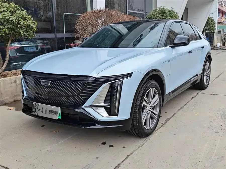 Cadillac IQ Ruige IQ Ruige 2024 rear-wheel drive standard battery life luxury version 2025 — фото 1, купить с доставкой в Москву