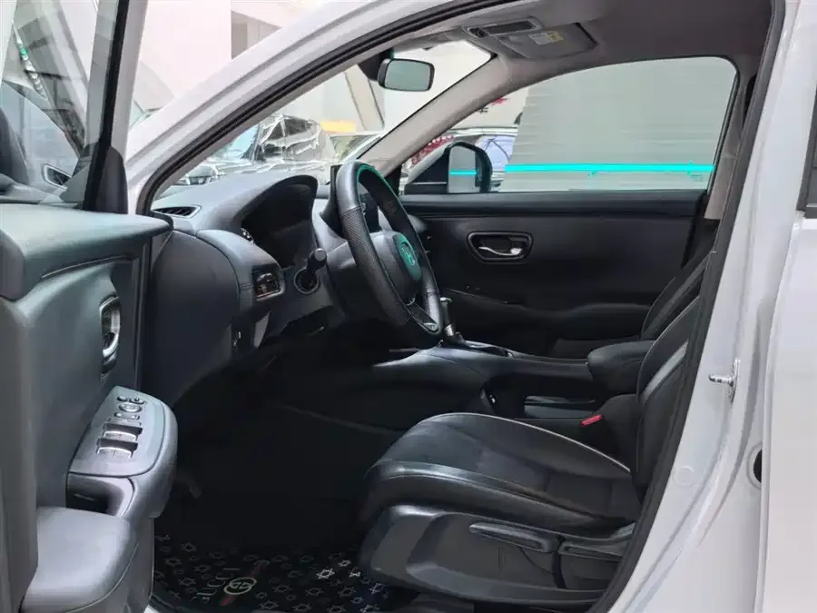 Honda ZR-V ZR-V 2023 1.5T CVT Technology Edition 2023 — миниатюра 2