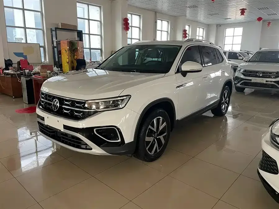 Volkswagen Tayron Tanyue 2023 280TSI 2WD Luxury Plus Advanced Edition 2023 — фото 1, купить с доставкой в Москву