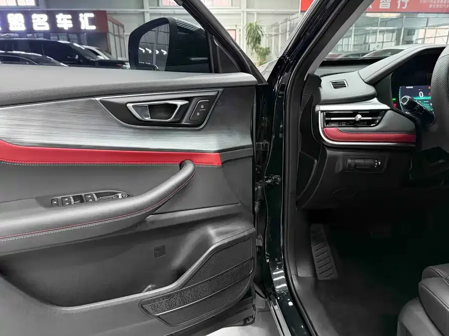 Chery Tiggo 7 Tiggo 7 2022 Super Edition 1.5T CVT Super Hero 2022 — миниатюра 3