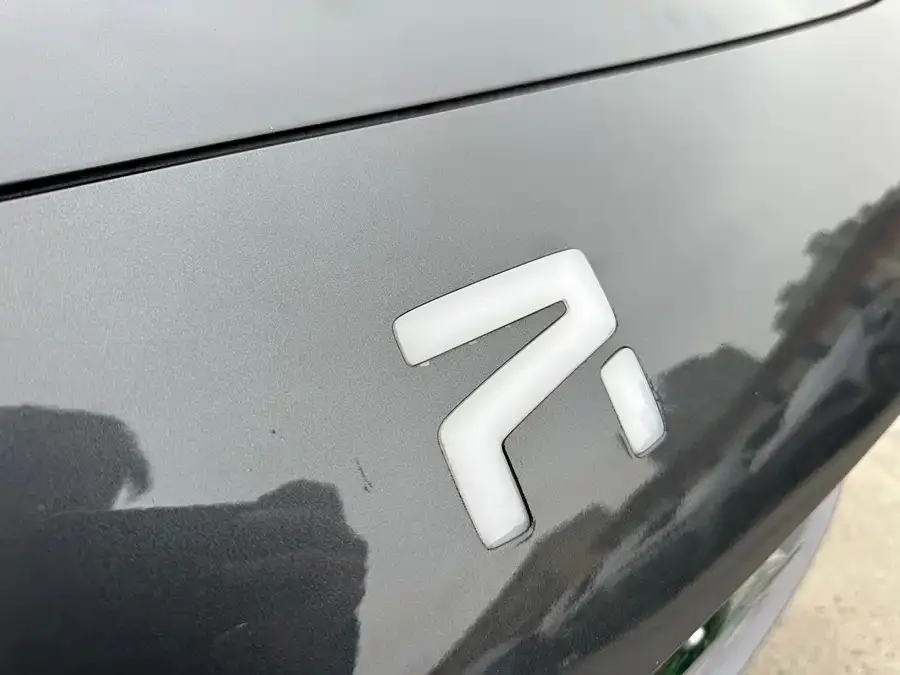 Roewe Feifan F7 Feifan F7 2023 Advanced Edition 2023 — миниатюра 2