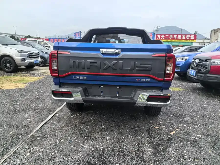 Maxus T90 2021 2.0T single supercharged automatic two-wheel drive high chassis comfort long box 2022 — миниатюра 2