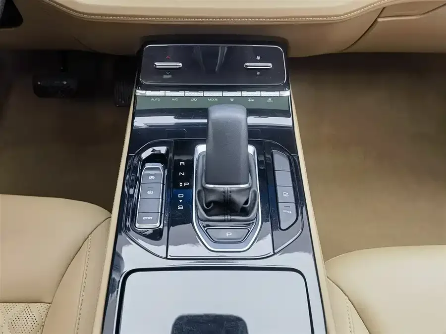 Wuling Capgemini Wuling Kaijie 2023 2.0L DHT Luxury Edition 2023 — миниатюра 4