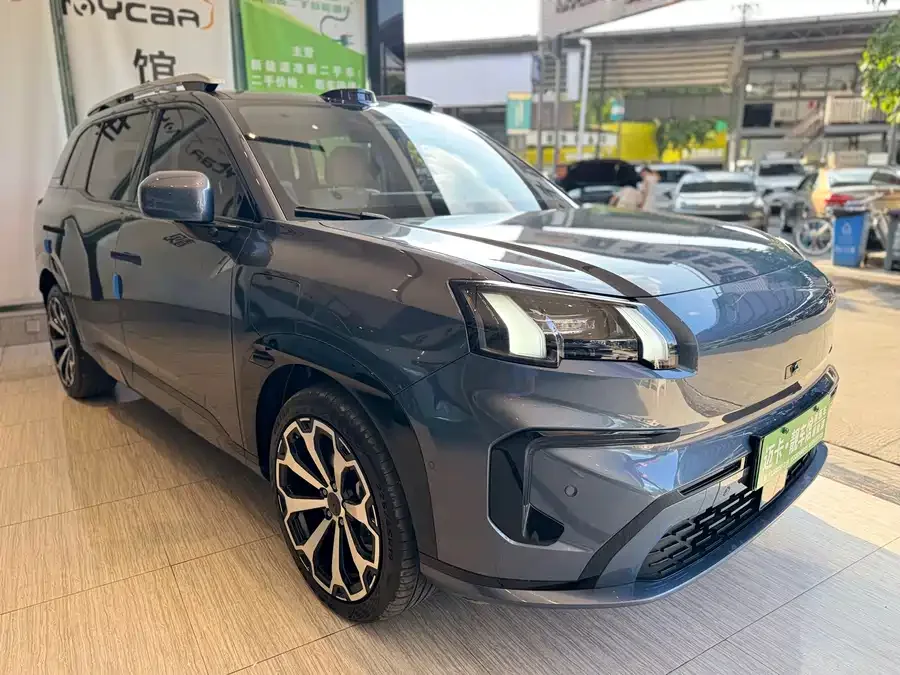 AION AION V AION V 2024 Aion Tyrannosaurus 650 LiDAR Edition 2024 — миниатюра 3