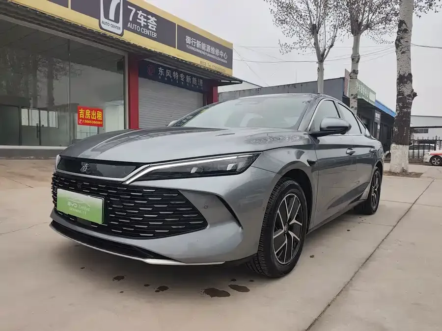BYD Qin L Qin L 2025 DM-i Intelligent Driving Edition 120KM Beyond Edition 2025 — фото 1, купить с доставкой в Москву