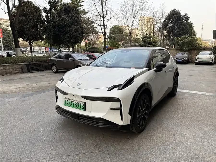 Zeekr X Zeekr X 2025 five-seat long-range version 2024 — фото 1, купить с доставкой в Москву