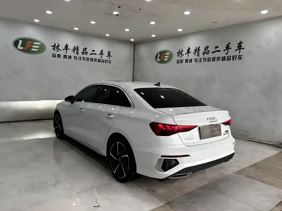 Audi A3 2021 A3L Limousine 35 TFSI Fashion Sports 2022 — миниатюра 4