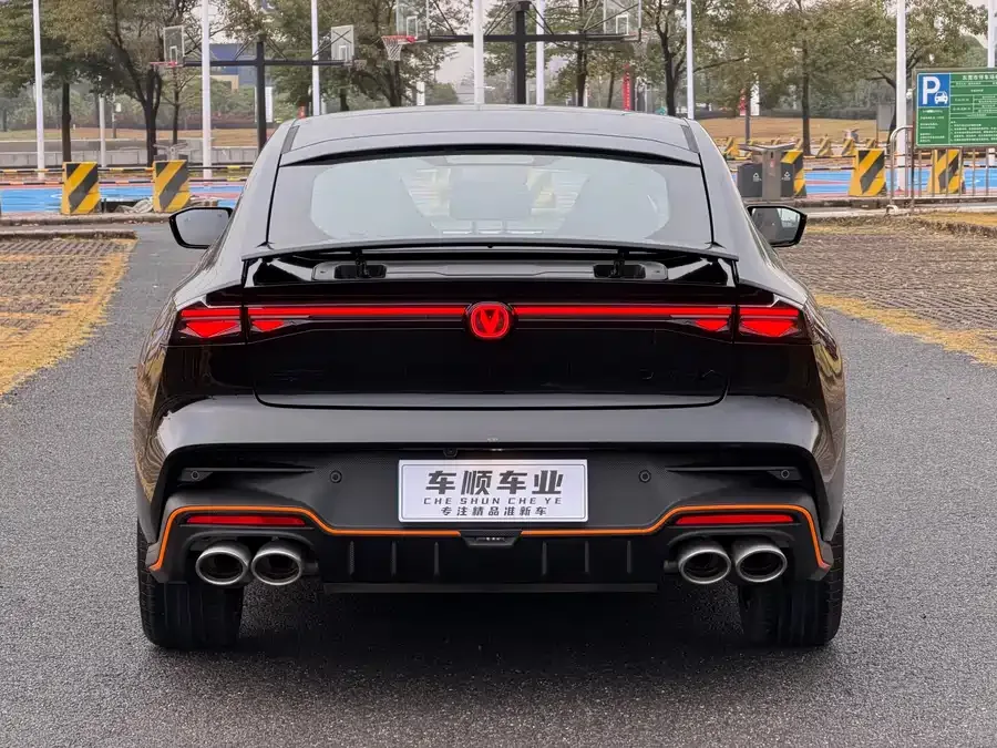 Changan UNI-V Changan UNI-V 2025 third-generation 2.0T JinQing model 2025 — миниатюра 4