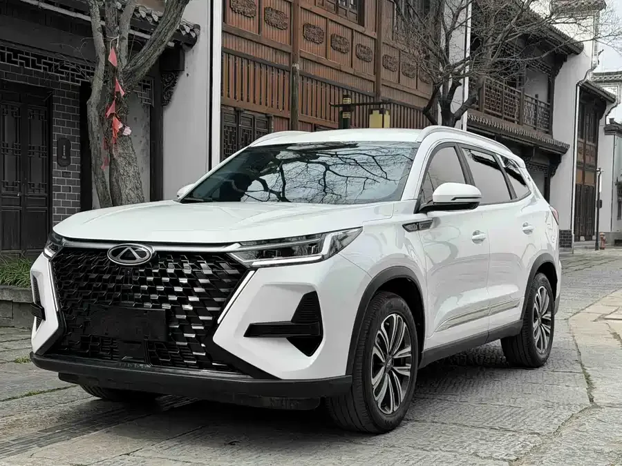 Chery Tiggo 8 PRO Tiggo 8 PRO 2025 290T 2WD Comfort Edition 2025 — фото 1, купить с доставкой в Москву