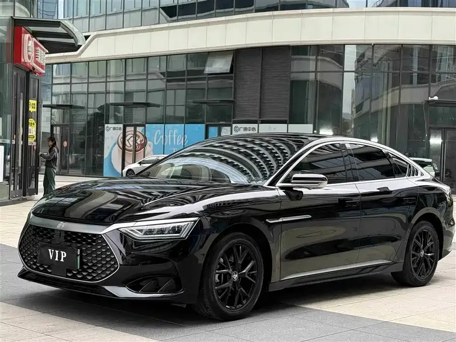 BYD Second-hand Han 2024 DM-i Honor Edition 121KM Premium Edition 2024 — миниатюра 5