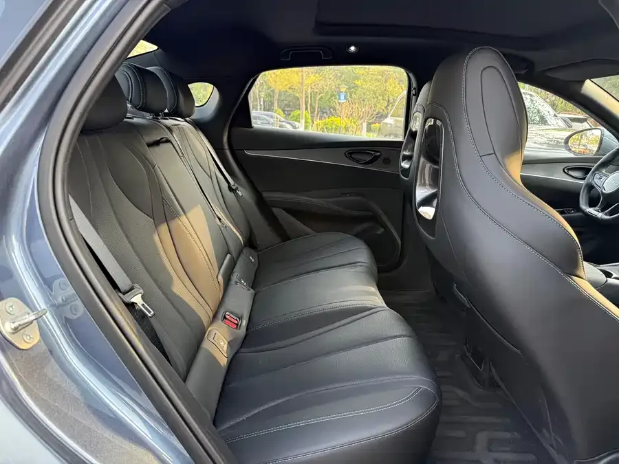 BYD Seal 06 Seal 06 2025 DM-i Intelligent Driving Edition 120KM Premium Model 2025 — миниатюра 4