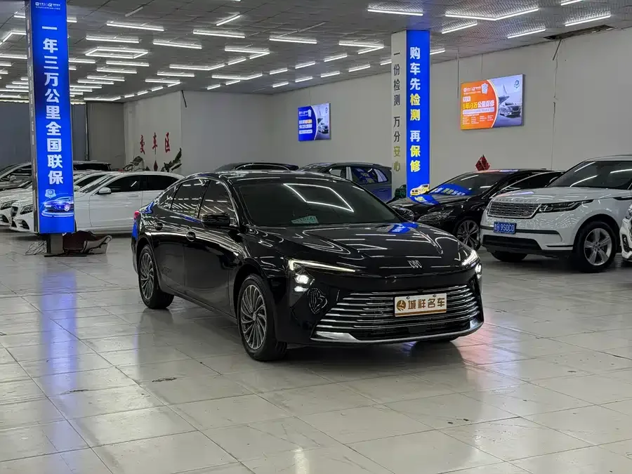 Buick LaCrosse Buick LaCrosse 2026 28T Platinum Edition 2026 — миниатюра 3