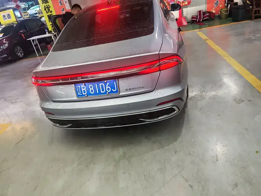 Lincoln Z 2022 iExclusive Edition 2022 — миниатюра 2